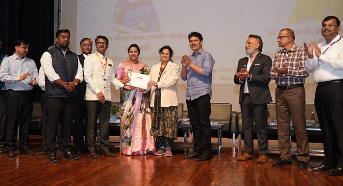 WhatsApp Image 2025-12-15 at 16.01.11