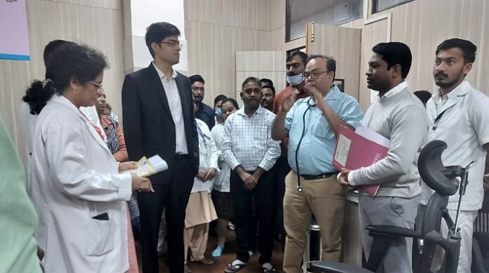 WhatsApp Image 2025-12-16 at 19.56.00