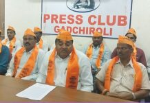 कामगार प्रमाणपत्राच्या मुद्द्यावर उच्च न्यायालयात दाद मागणार