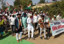 ‘मनरेगा बचाव संग्राम’अंतर्गत काँग्रेसचे शिवणीत निषेध आंदोलन