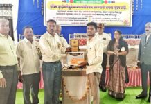 राज्यस्तरीय वाद-विवाद स्पर्धेत ‘गोंडवाना’चा विद्यार्थी प्रथम