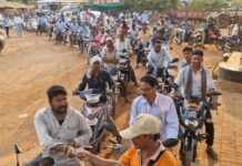 गडचिरोलीत दोन दिवसांपासून पेट्रोल पंपांवर लागल्या लांब रांगा