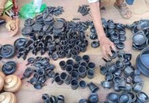 गडचिरोलीत रंगला मातीच्या भांड्यांचा पारंपरिक बाजार