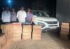 दारूची खेप पोहोचवण्यासाठी आलेली कार एलसीबीच्या जाळ्यात