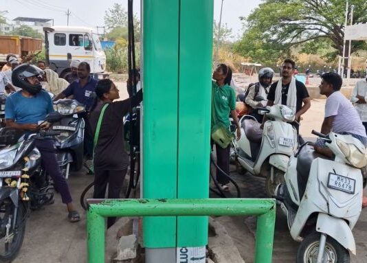 जिल्ह्यात पेट्रोलची मागणी घटली, डिझेलच्या मागणीत मात्र वाढ