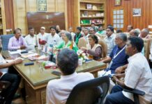 आदिवासी अधिकार राष्ट्रीय मंचाने घातले केंद्रीय मंत्र्यांना साकडे