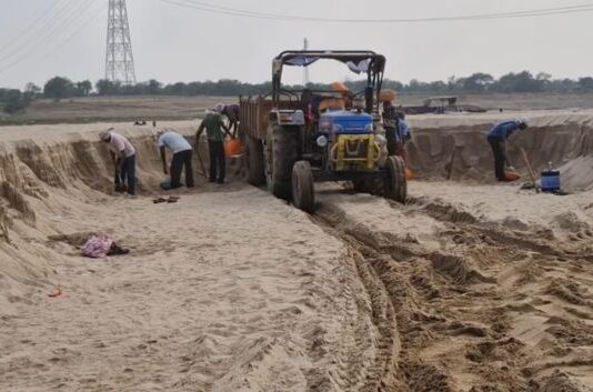 मंडळ अधिकारी, तलाठ्यानंतर तहसीलदारांचीही विकेट पडणार