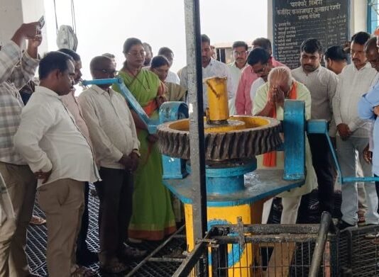 शेतकऱ्यांच्या मागणीनंतर रोवणीसाठी सोडले कन्नमवार जलाशयाचे पाणी