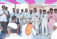 जमिनींचे अधिग्रहण रद्द होण्यासाठी शेतकऱ्यांचे मार्कंडेश्वराला साकडे