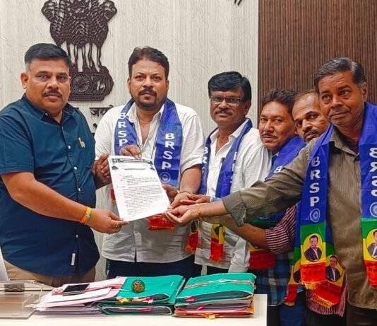 नगर परिषदेकडे गहाण प्लॅाटवर अनधिकृतपणे केले पक्के बांधकाम