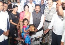 गडचिरोलीत तान्हा पोळ्याचा उत्साह; मा.खा.नेते यांची ठिकठिकाणी भेट