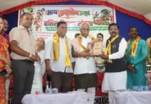 चामोर्शीत तान्हा पोळ्याच्या निमित्ताने ‘चामोर्शी रत्न’ पुरस्कारांचे वितरण