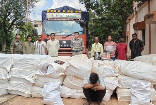 प्रतिबंधित सु्गंधित तंबाखूची अवैध वाहतूक; 45 लाखांचा मुद्देमाल जप्त