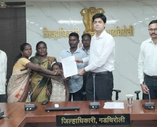 दत्तक प्रक्रियेत चार बालकांना मिळाले कायदेशीर पालकत्व