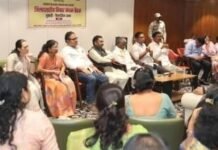 गडचिरोलीत आदिवासी समाजाची जिल्हास्तरीय विचारमंथन बैठक