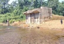 भुसेवाडा बेली ब्रिजचे काम अनेक वर्षांपासून अर्धवट स्थितीत का?