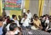 गुरवळातील शेतकऱ्यांच्या उपोषणाला काँग्रेस नेते आ.वडेट्टीवार यांची भेट