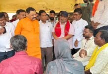 सोनसरी आश्रमशाळेतील विद्यार्थिनीच्या आत्महत्येप्रकरणी अधीक्षिकेचे निलंबन