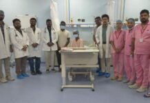 सर्पदंशामुळे प्रकृती गंभीर झालेल्या महिलेला वाचवण्यात डॅाक्टरांना यश
